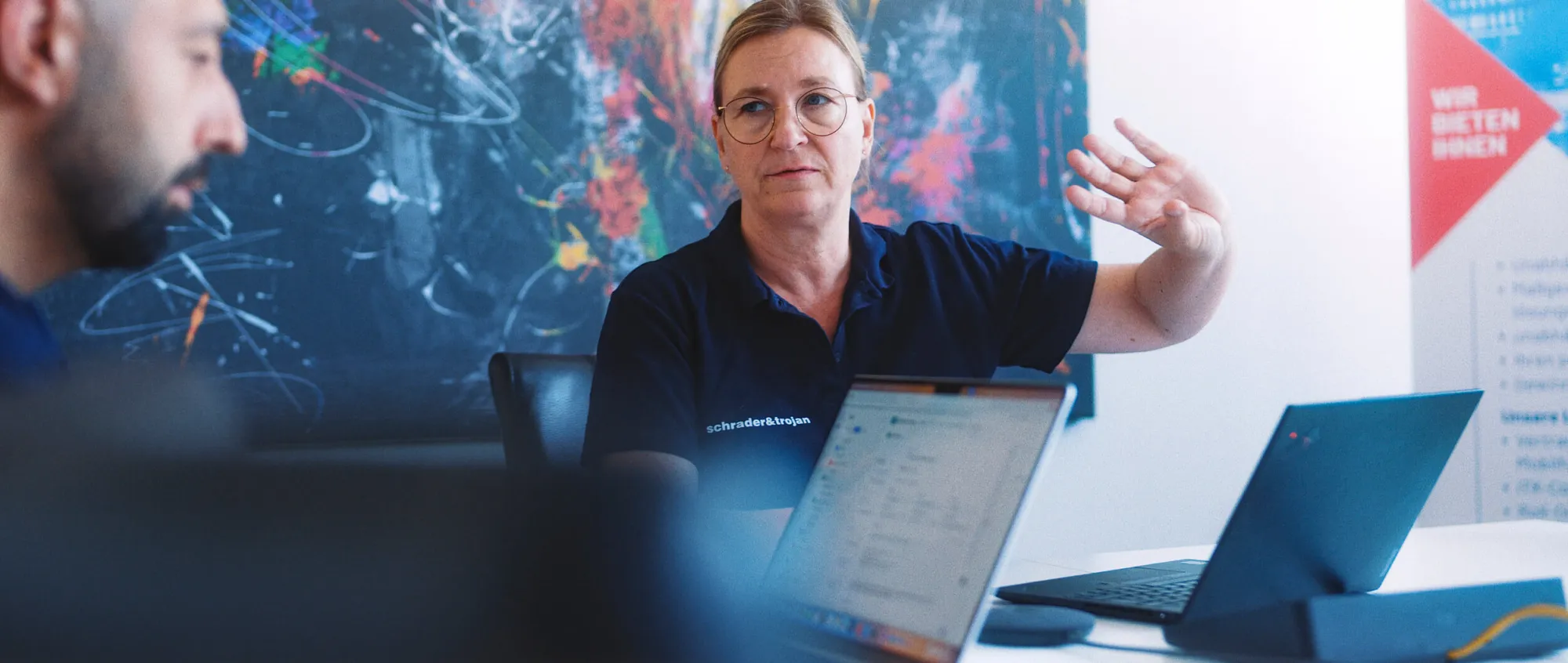 Besprechung mit laptop